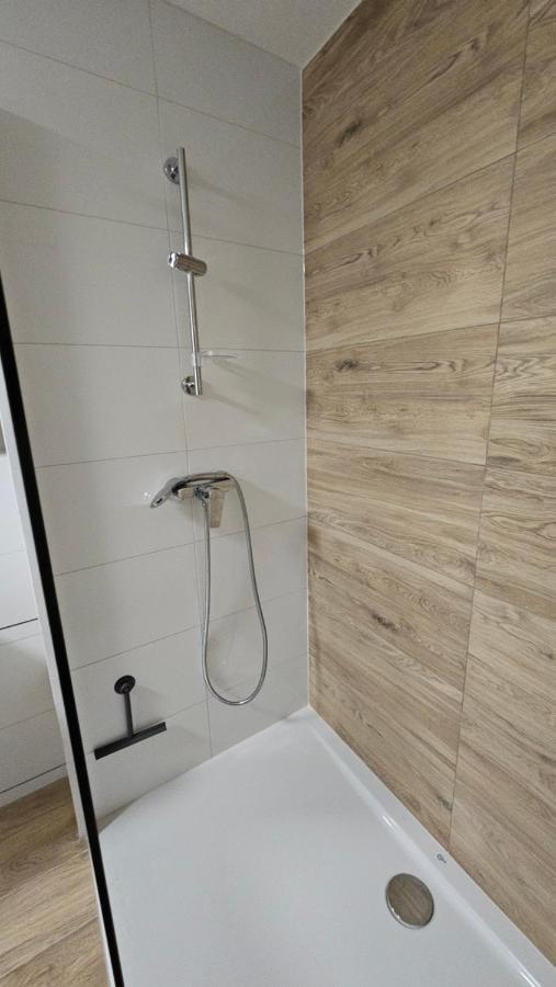 Apartman Promenada Neutra Exterior foto